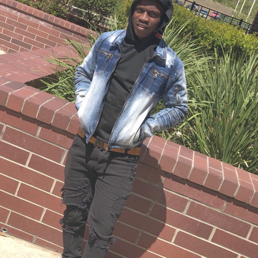 Meet your Posher, Fred